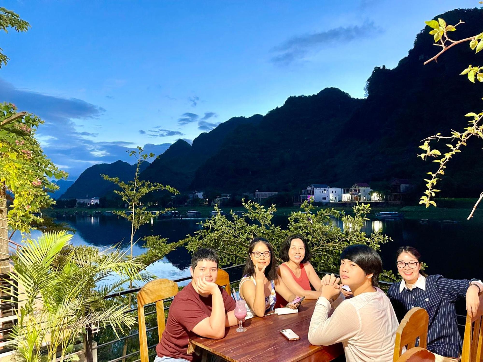 Phong Nha Coco Riverside Екстер'єр фото